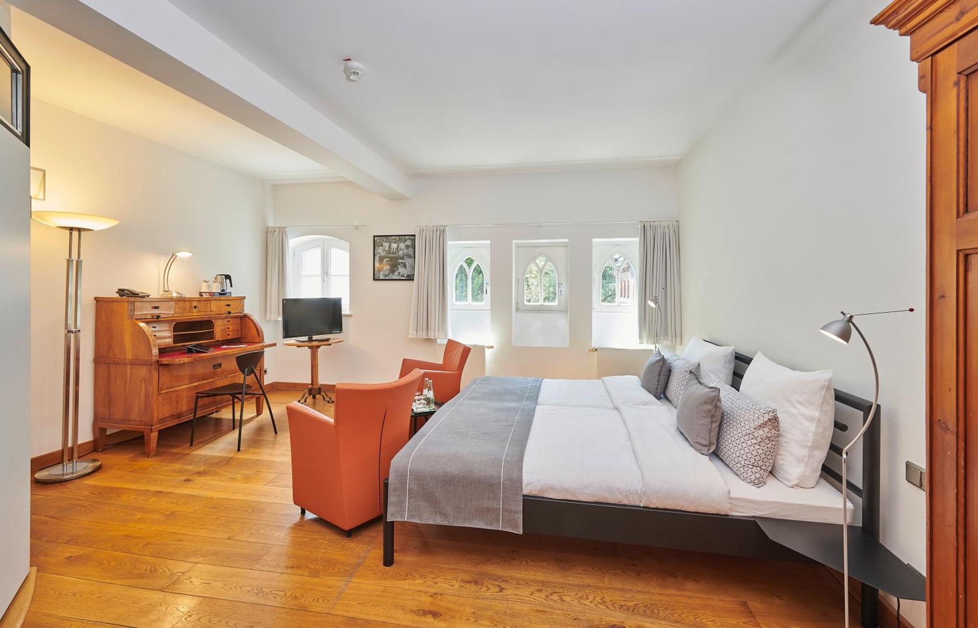 Hotel Mutterhaus Duesseldorf Экстерьер фото
