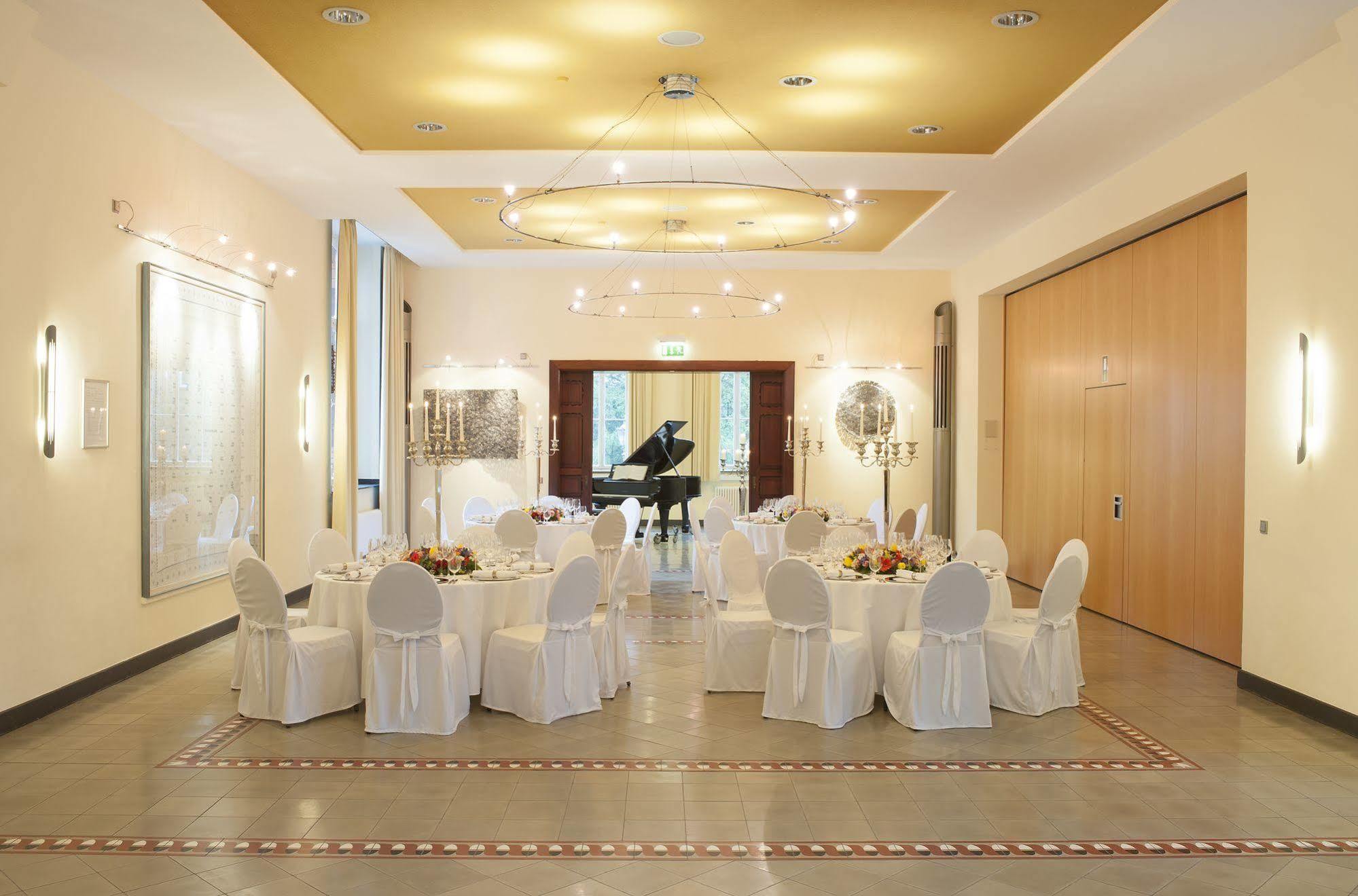 Hotel Mutterhaus Duesseldorf Экстерьер фото